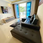 Large 2 Bedroom Condo, Grand Avenue,