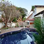 Luxury Private Pool 5 Min From Walking Street And Beaches วิลล่า Pattaya