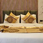 Xcess Residence