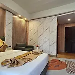 Xcess Aparthotel