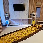 Aparthotel Xcess 4*