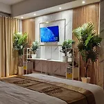Aparthotel Xcess 4*