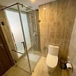 Large Deluxe 5 Grand Avenue Pattaya