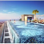 Apartment Arcadia Millennium Tower Pattaya