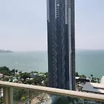 The Riviera Wongamat Hong Apartment