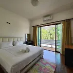 Villa D30长住优惠-市中心海边高端别墅区6间卧室泳池别墅