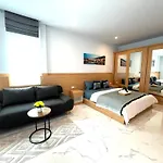 City House- 171, Private Pool Villa 4 Bed5Bath Near Walking St, Bbq