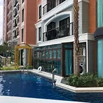 Espana Condo Resort Pattaya Sai2