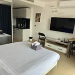 芭提雅中心centara Avenue 6楼一卧公寓 高速互联网智能电视酒吧街步行街 *