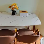 Sunshine Apartment
