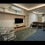 2 Pattaya