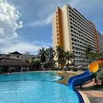 View Sea看海观景公寓 机场巴士站隔壁 出门双条车到芭提雅海滩、步行街和各㬌点