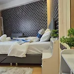 Aparthotel Xcess