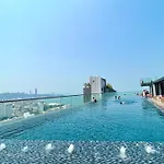 อพาร์ทเม้น Sea View @the Base
