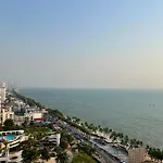 View Talay 7 Seaview อพาร์ทเม้น Pattaya