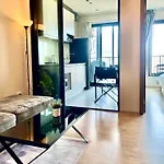 อพาร์ทเม้น Sea View @the Base
