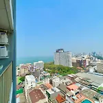 อพาร์ทเม้น Sea View @the Base
