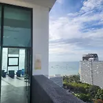 The Base Central Pattaya