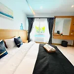 วิลล่า House- 171, Private Pool 4 Bed5bath Near Walking St, Bbq Pattaya