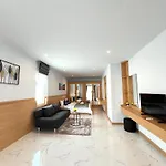House- 171, Private Pool 4 Bed5bath Near Walking St, Bbq