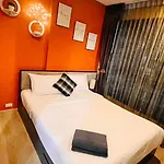 อพาร์ทเม้น The Base 290 By Numam *
