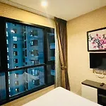 อพาร์ทเม้น The Base 290 By Numam Pattaya