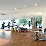 Oceanfront Luxury In With Private And Inifinity Pool - Not A 30 Day Minimum Pattaya