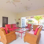 Seaside 2 Pools,beach@50m * Pattaya