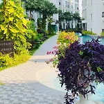 Pattaya Center Luxurious Garden Apartment 2