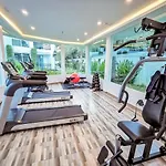 Pattaya Center Luxurious Garden Apartment 1