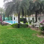 Pattaya Center Luxurious Garden Apartment 1