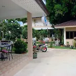 Seabeach Guest House Branch 3