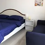 Unicca Condo 808