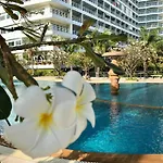 View Talay 7 Seaview * Pattaya