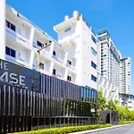 The Base Central Pattaya Quiet Room With Infinity Pool & Free Netflix