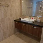 Grand Avenue Pattaya, Luxury Condo, 50sqm, Pool View