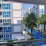 Grand Avenue Pattaya, Luxury Condo, 50Sqm, Pool View
