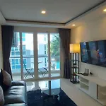 Grand Avenue Pattaya, Luxury Condo, 50sqm, Pool View Pattaya