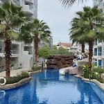 Grand Avenue Pattaya, Luxury Condo, 50sqm, Pool View *