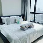 อพาร์ทเม้น King+queen 2bd & View! @base A +free Netflix