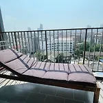 อพาร์ทเม้น King+queen 2bd & View! @base A +free Netflix *