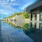Perfect High Floor Sea View! @vip Edge Apartment Pattaya