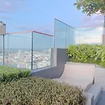 Perfect High Floor Sea View! @vip Edge Apartment
