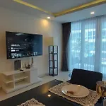 Grand Avenue, Luxury Suite, 72sqm Pool View With Lounge Area