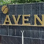 Grand Avenue, Luxury Suite, 72sqm Pool View With Lounge Area