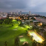 Pratamnak Pattaya Luxury Condo, Golf, Ocean View