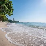 Majestic Residence Pool Villa Private Beach