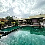 Resort Anantra 3*
