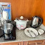 Apartment Mena美景公寓酒店 Pattaya