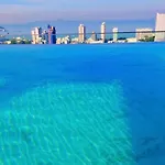 Once Seaview Aparthotel